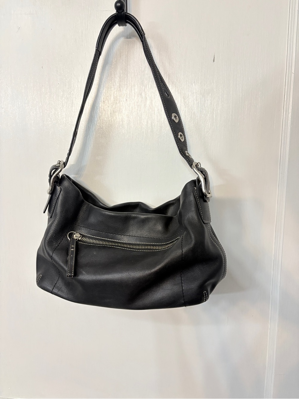 Vintage Coach Black Leather Shoulder Hobo with Front Zip